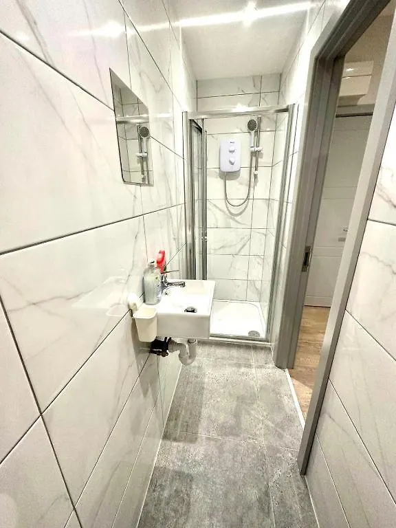 Guest house West Drayton Stays - Warwick Yiewsley United Kingdom